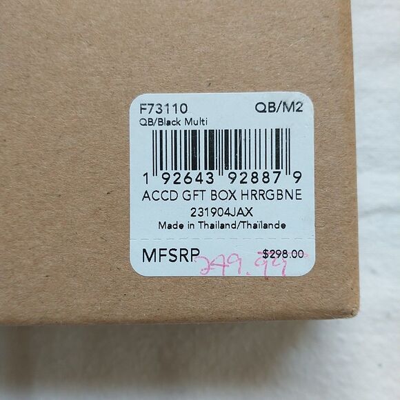 COACH Slim Zip Around Wallet Heringbone F73111 QB Black Multi Wrist New - Picture 13 of 14